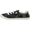 imageDunes Sport Womens Reesa Canvas SneakerCamo