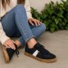imageCUSHIONAIRE Bailey Womens Retro Sneaker Classic Everyday Sneakers for Women with Sleek Rounded Toe and Memory FoamBlackWhite